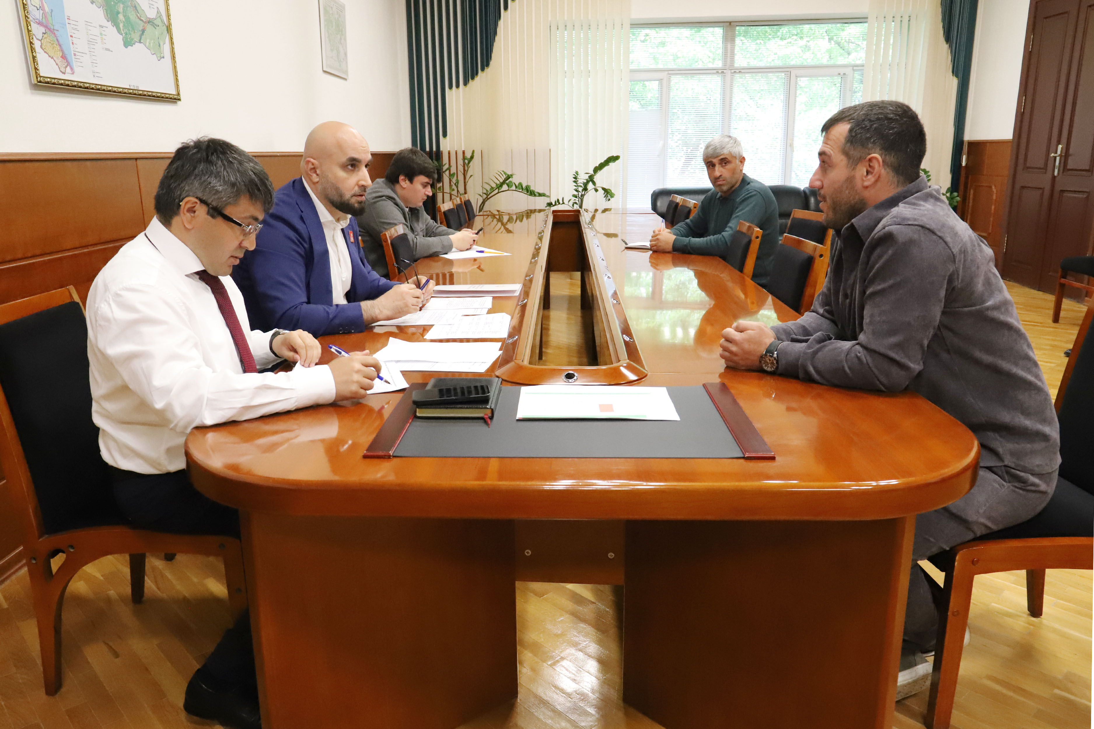 Ратмир Расулов провел выездной прием граждан в Табасаранском районе
