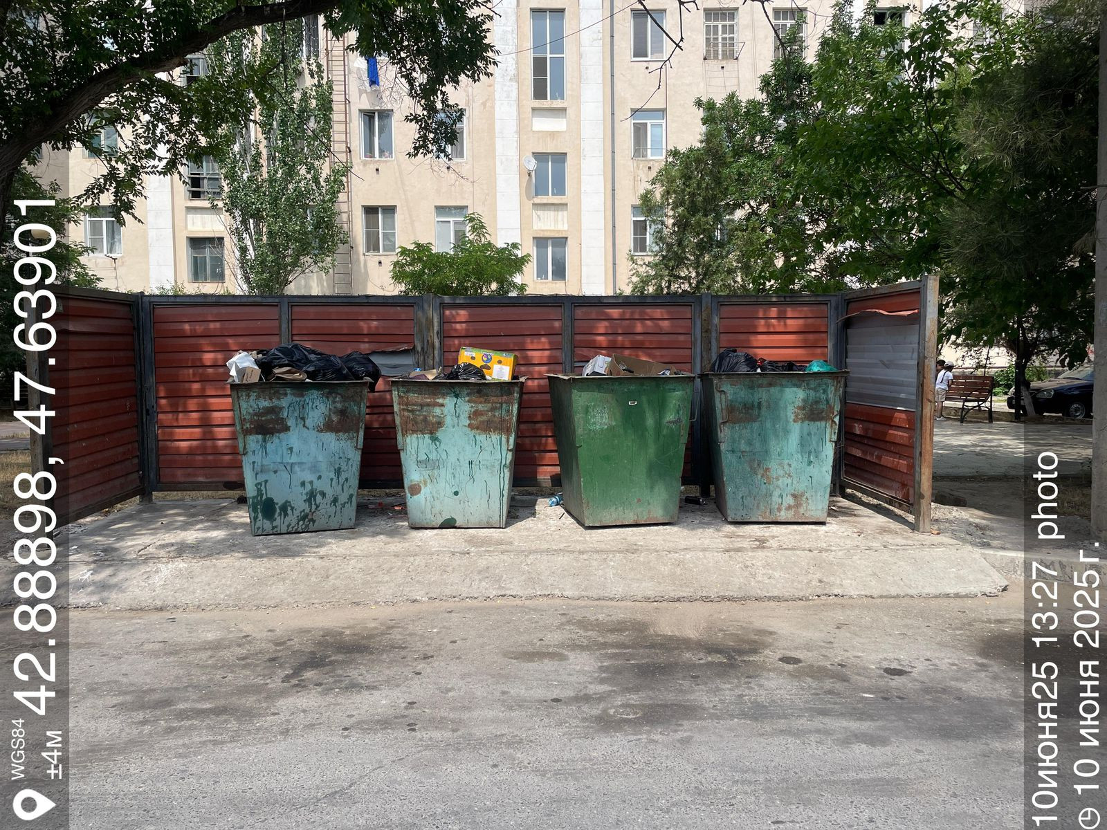 Специалисты Минприроды РД инспектируют в муниципалитетах ввод в эксплуатацию контейнерных площадок для сбора ТКО