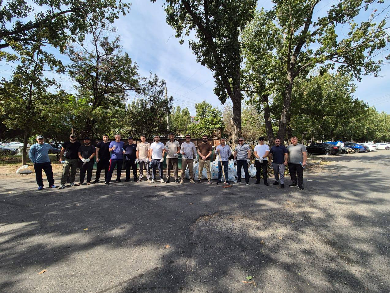 Коллектив минприроды РД принял участие в общереспубликанском субботнике