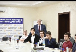 В Минприроды Дагестана прошла панельная дискуссия «Создание устойчивой и эффективной системы по обращению с ТКО»
