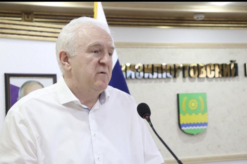 Ибрагим Ибрагимов принял участие в выездном совещании в г.Кизилюрт по рассмотрению проблемных вопросов, связанных с обеспечением безопасного пропуска паводковых вод на р.Сулак