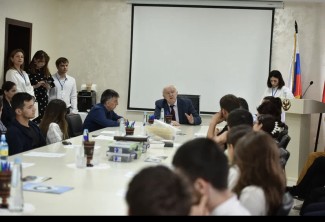 В Минприроды Дагестана прошла панельная дискуссия «Создание устойчивой и эффективной системы по обращению с ТКО»
