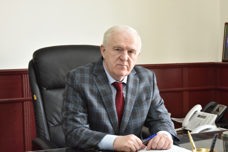 Поздравление министра Ибрагима Ибрагимова с праздником Курбан-байрам
