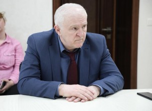 Коллективу Минприроды РД представили нового руководителя