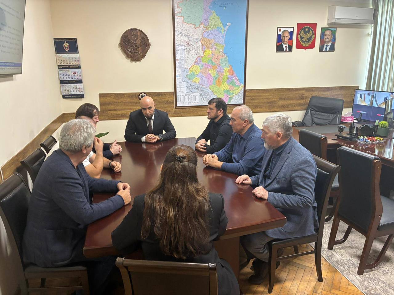 Ратмир Расулов провел совещание с коллективом Дагводсервиса