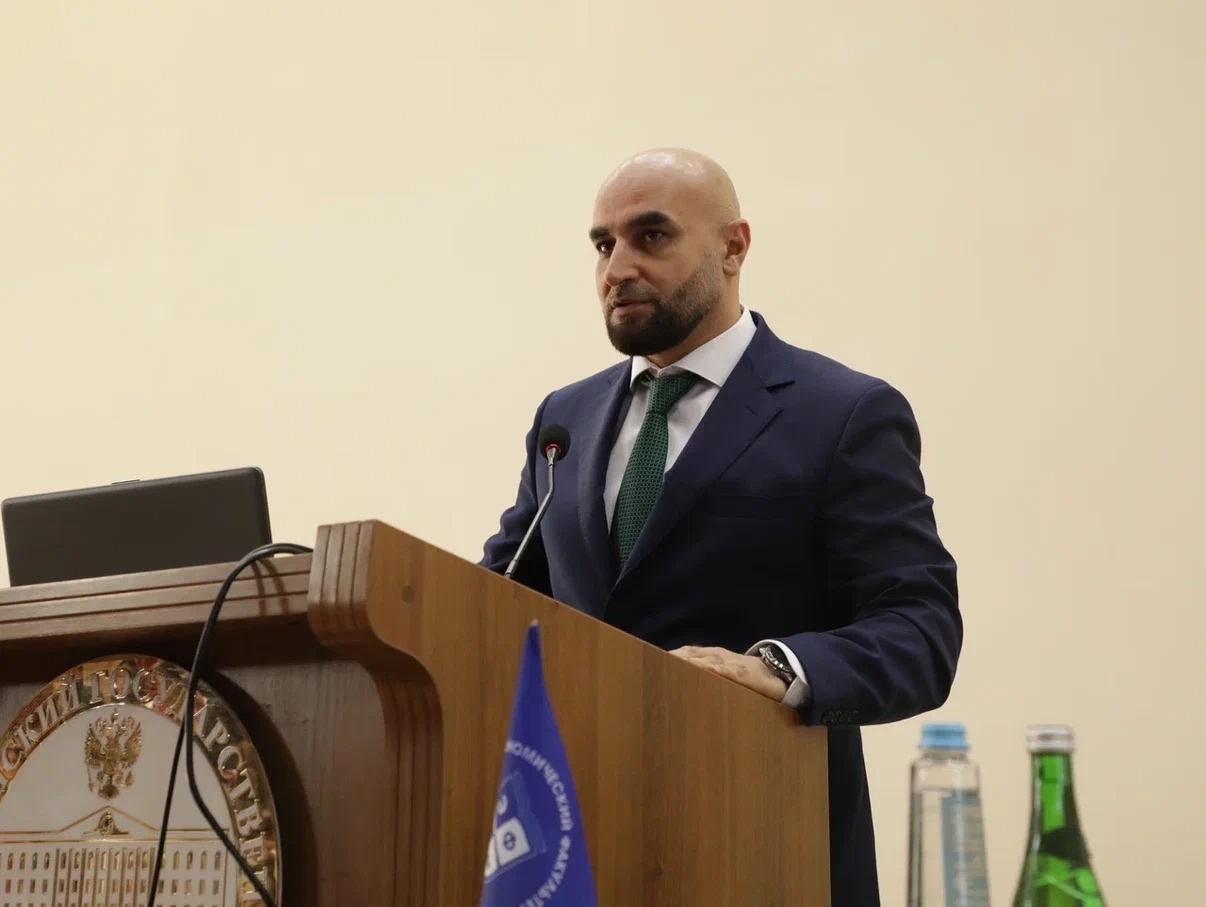 Ратмир Расулов принял участие в открытии Фестиваля экономических знаний