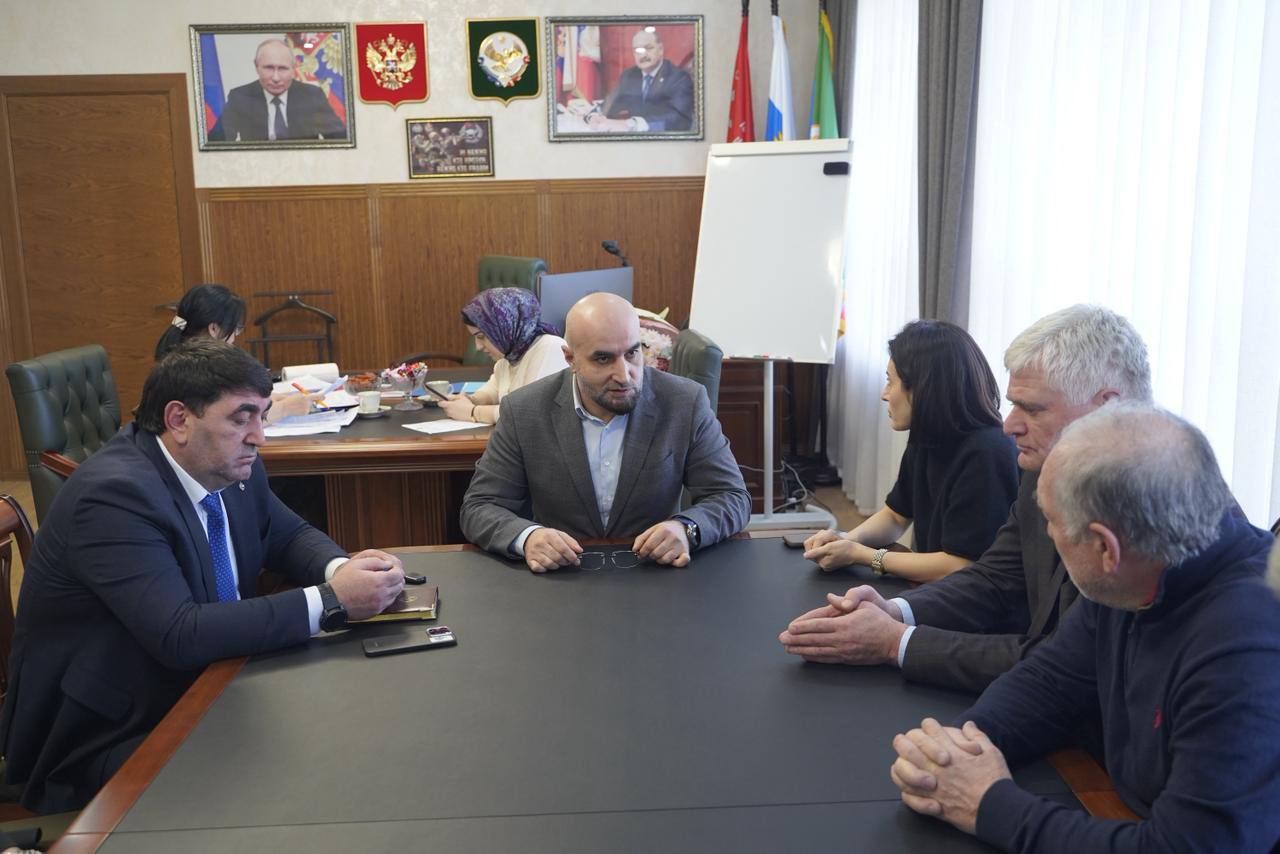 Ратмир Расулов провел совещание по вопросам обращения с ТКО