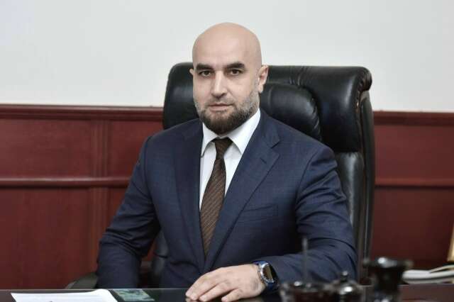 Поздравление Ратмира Расулова с Новым годом!