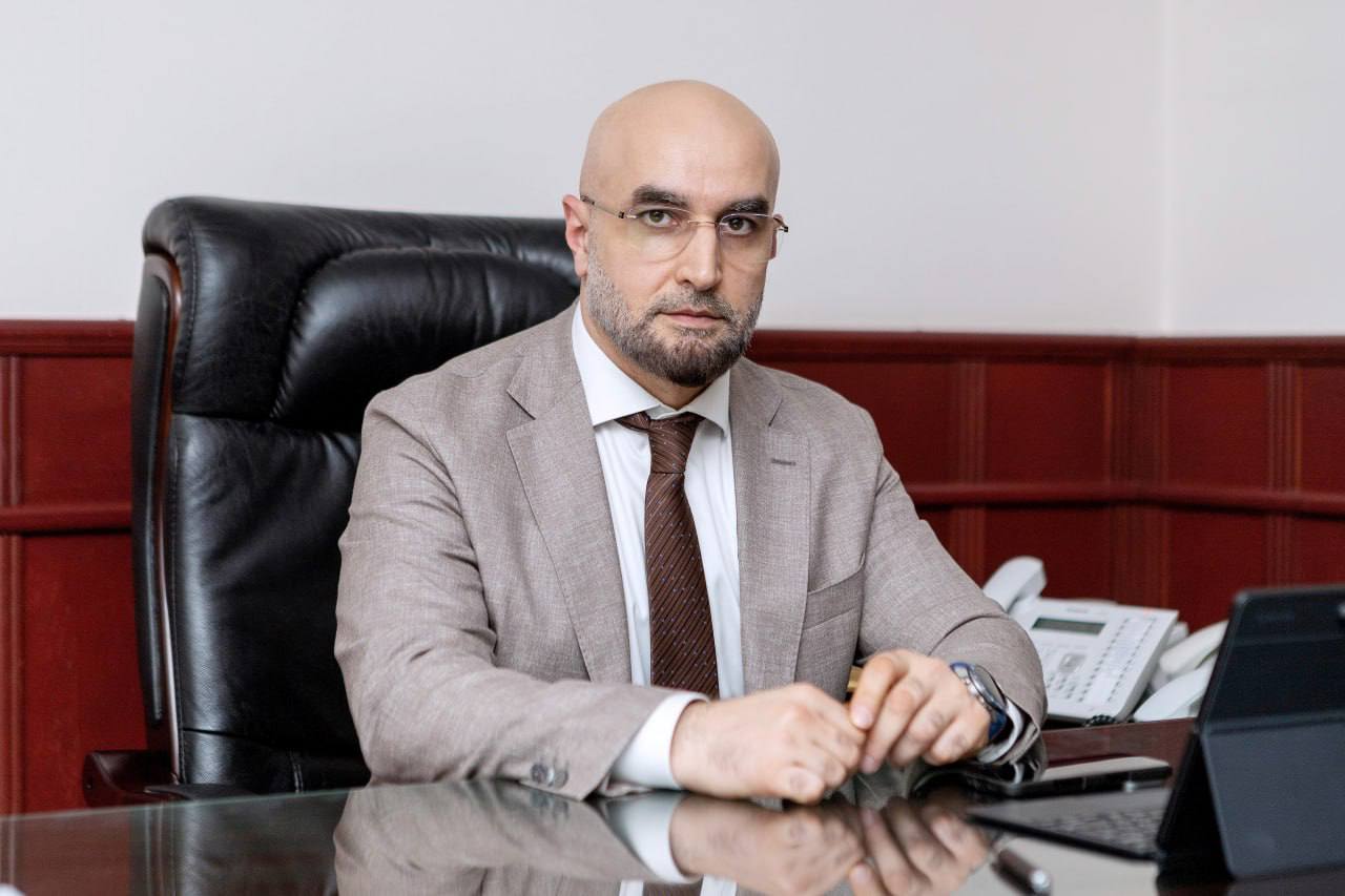 Поздравление Ратмира Расулова с Днем Защитника Отечества!