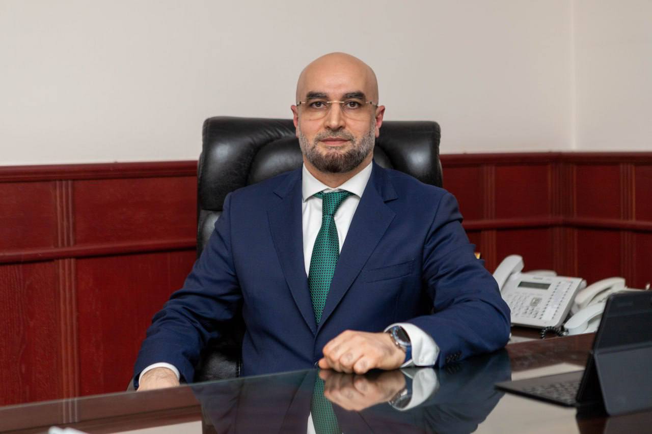 Поздравление Ратмира Расулова с Международным женским днем!