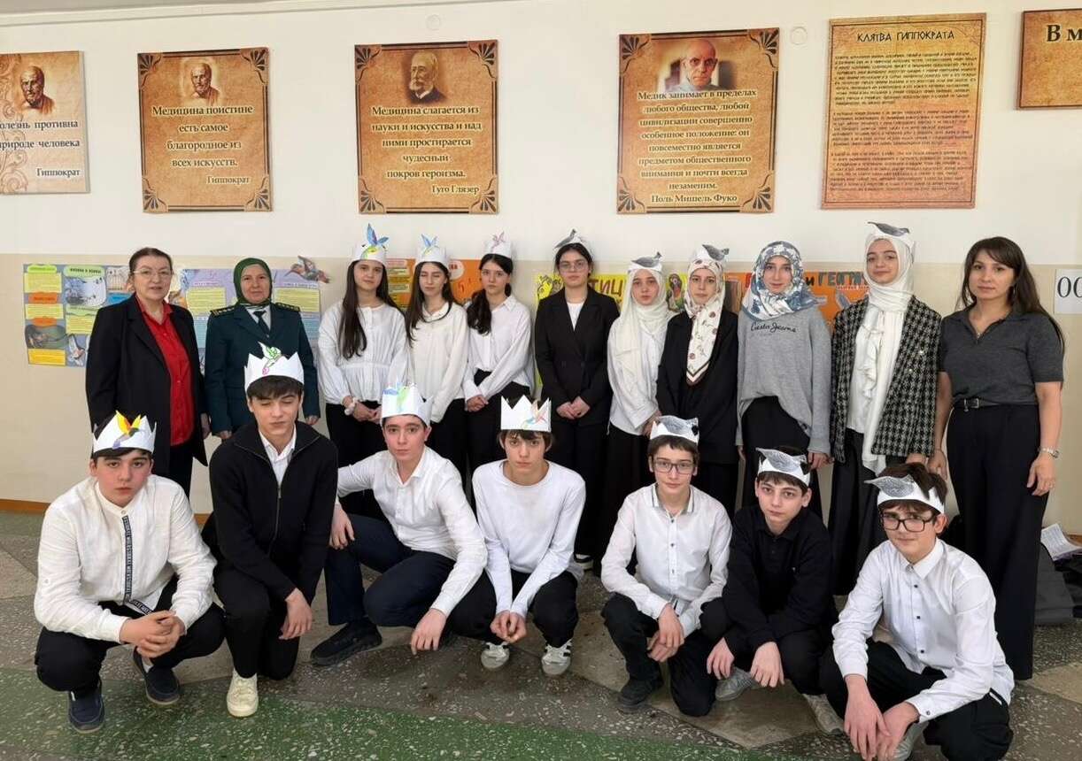 Сотрудники Минприроды РД провели для школьников увлекательную викторину «Лучшие знатоки птиц»