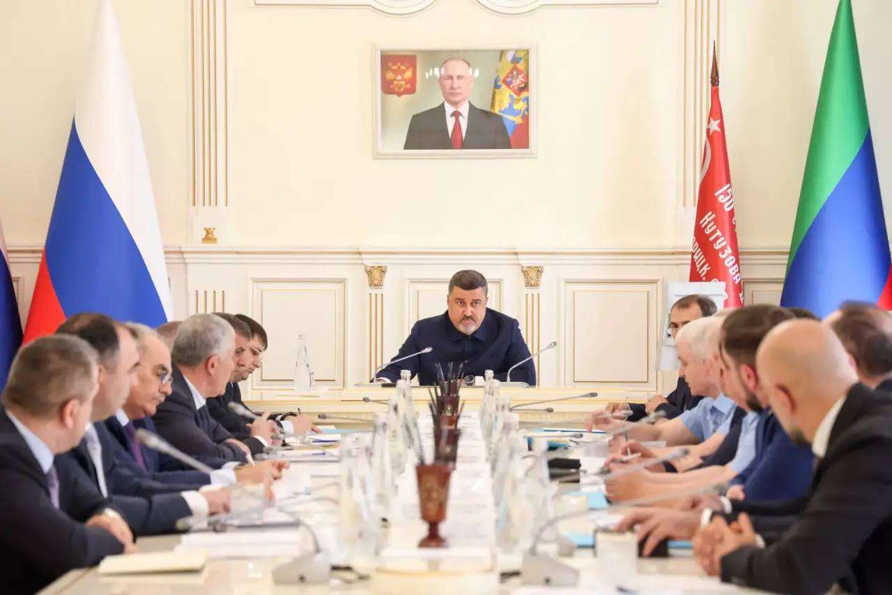 Ратмир Расулов доложил врио Главы РД Федору Щукину о принимаемых мерах в сфере недропользования