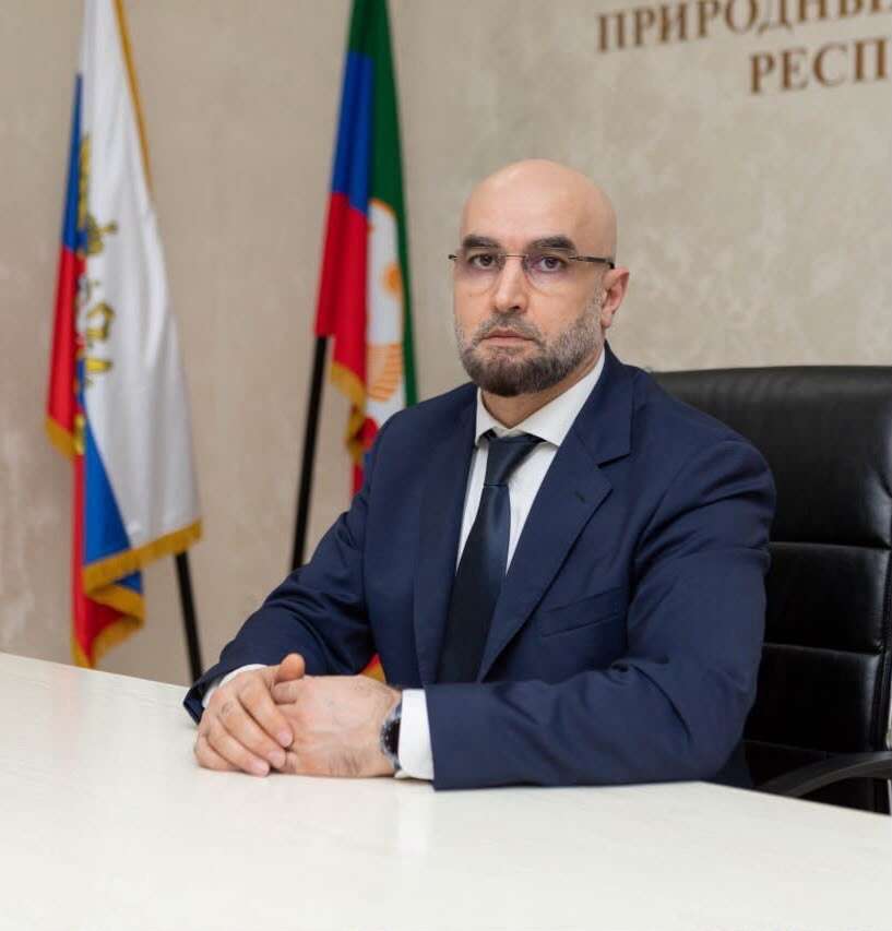 Поздравление Ратмира Расулова с Днём России!
