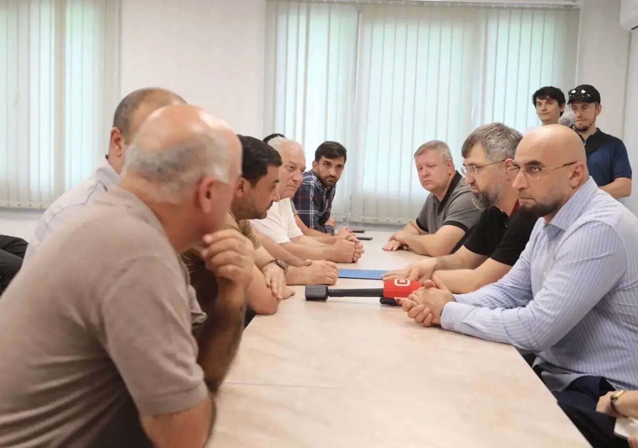 Жильё для пострадавших от наводнения и экологичная система ТКО: итоги рабочей поездки в Дербентский район