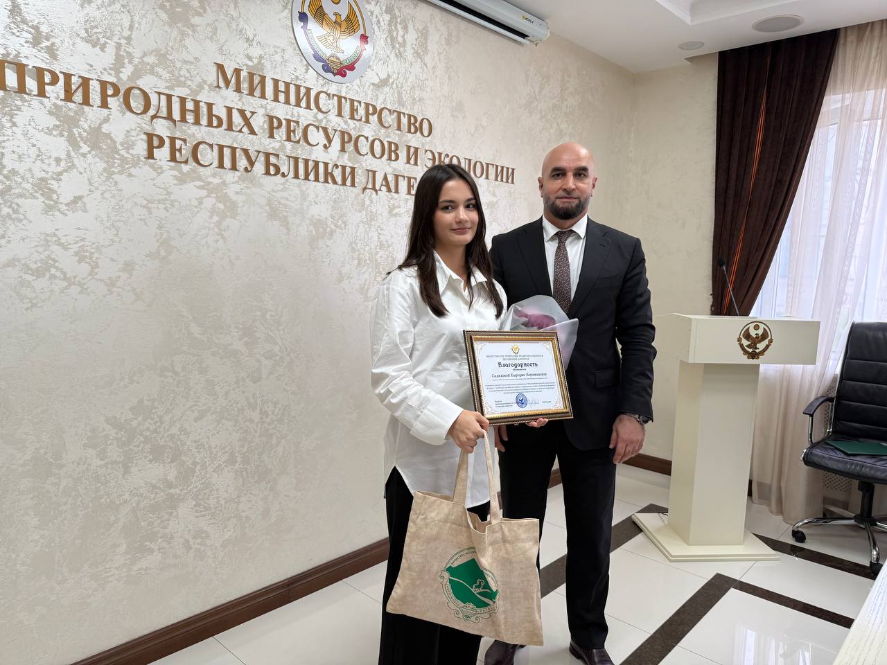 Ратмир Расулов встретился с юными призёрами Всероссийского детского экологического форума