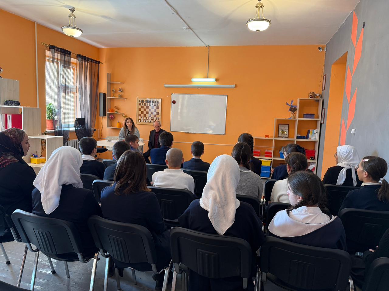 Сотрудники Минприроды РД провели экоурок в Гунибской СОШ им. Х.М. Фаталиева