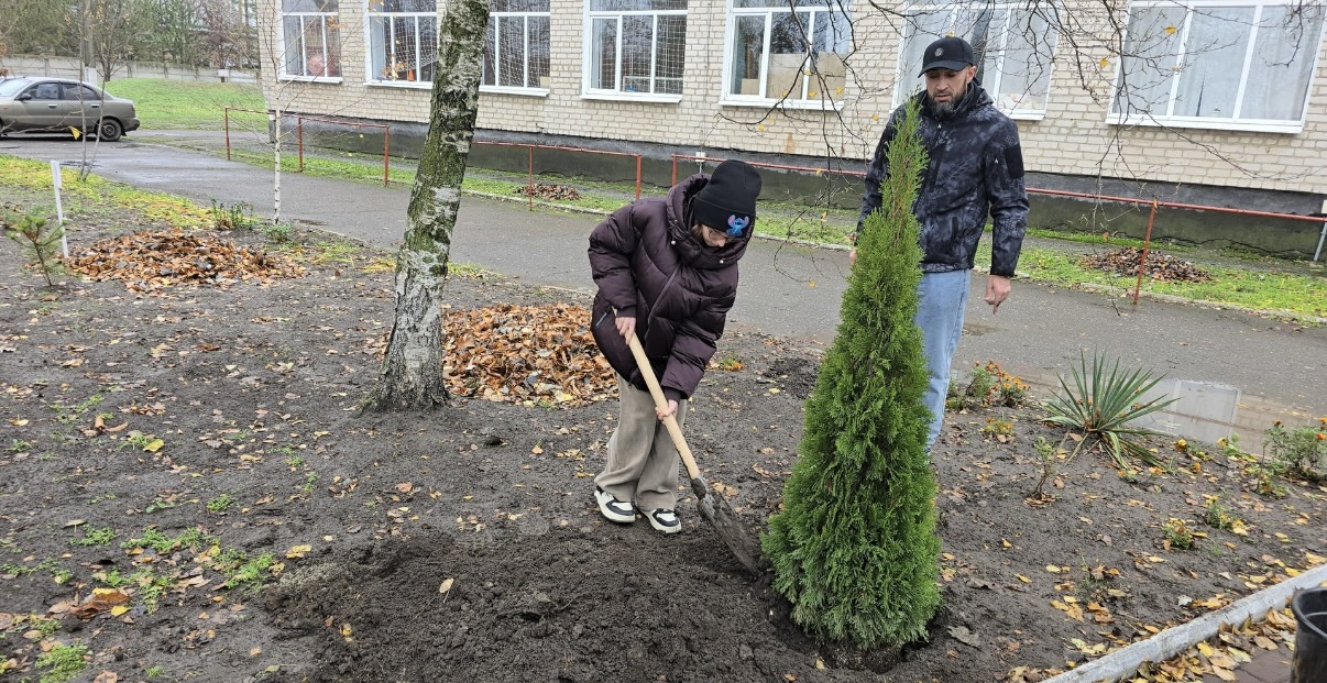 Дагестан подарил частичку красоты подшефному Михайловскому округу Запорожской области