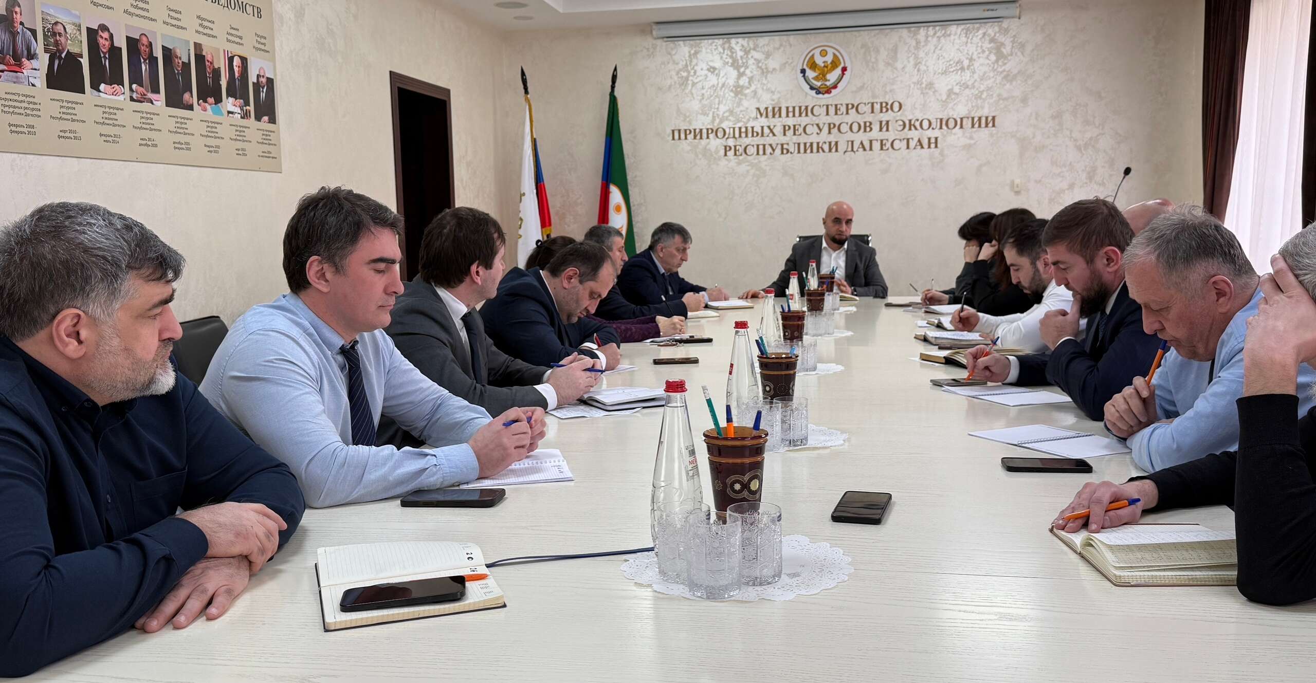 Ратмир Расулов провел первое в этом году аппаратное совещание