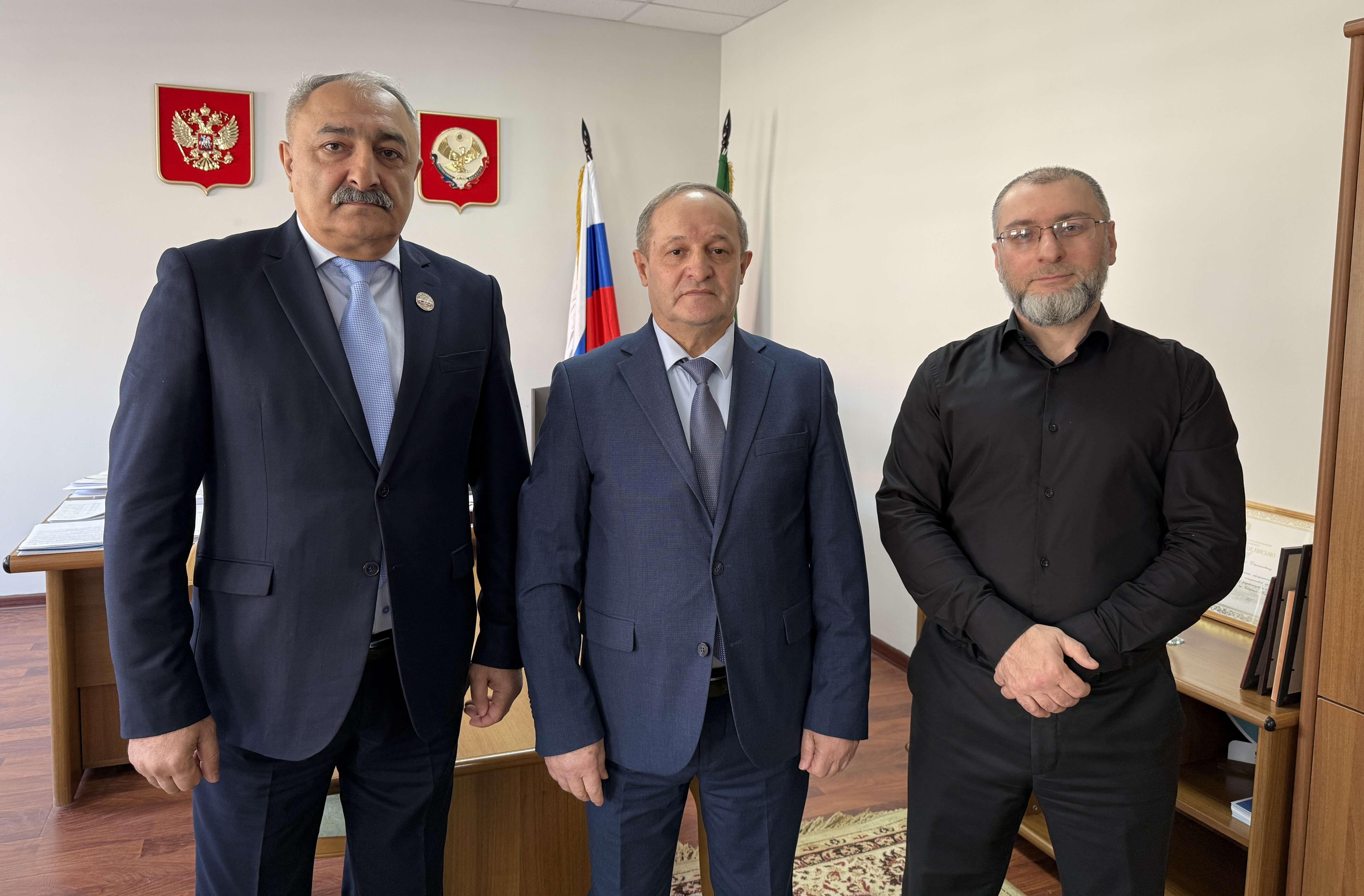 Инспектор Минприроды РД и участник программы «Доблесть Гор» провели экоурок