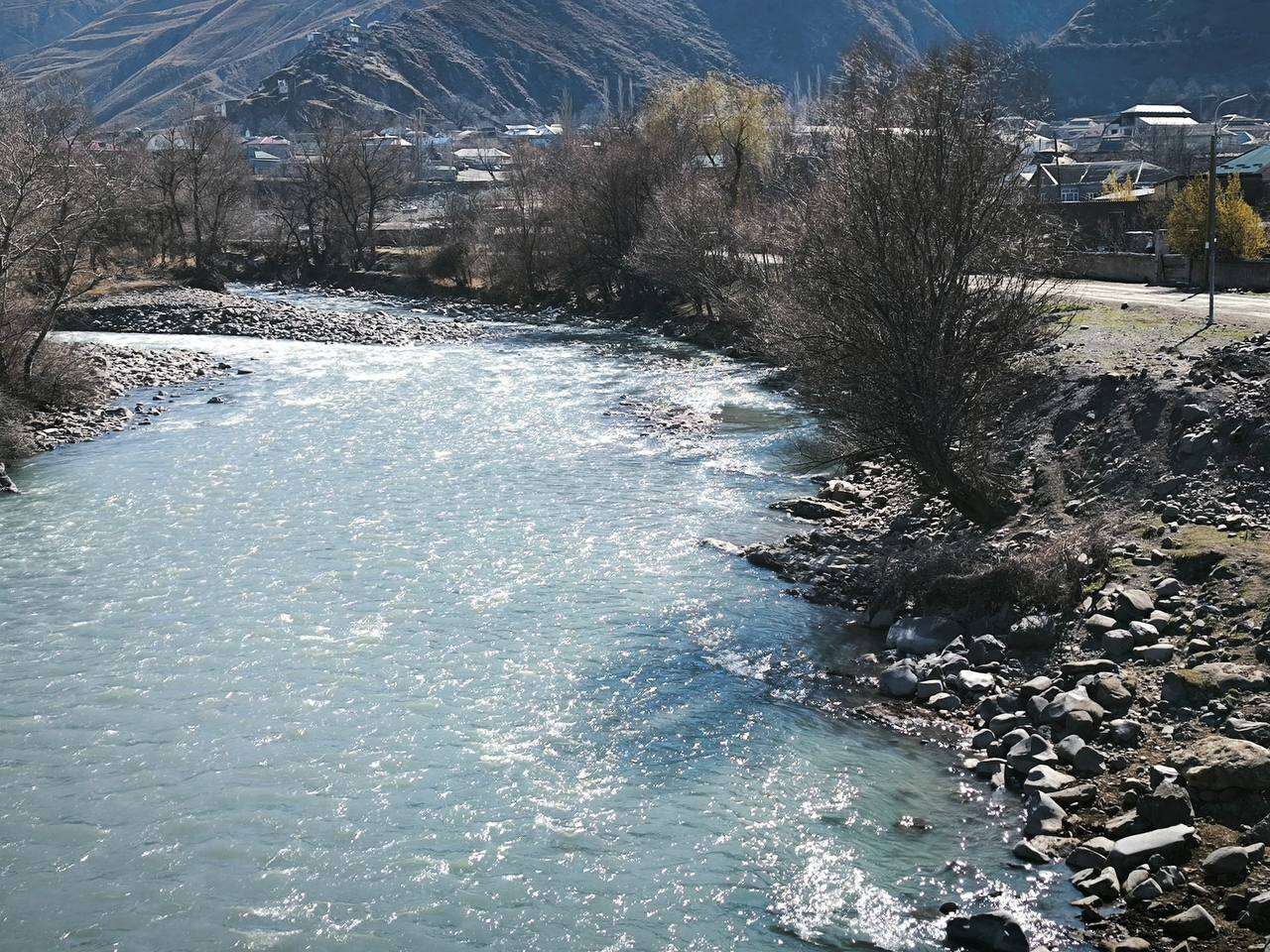 Специалисты ГКУ «Дагводсервис» обследовали берег реки Самур