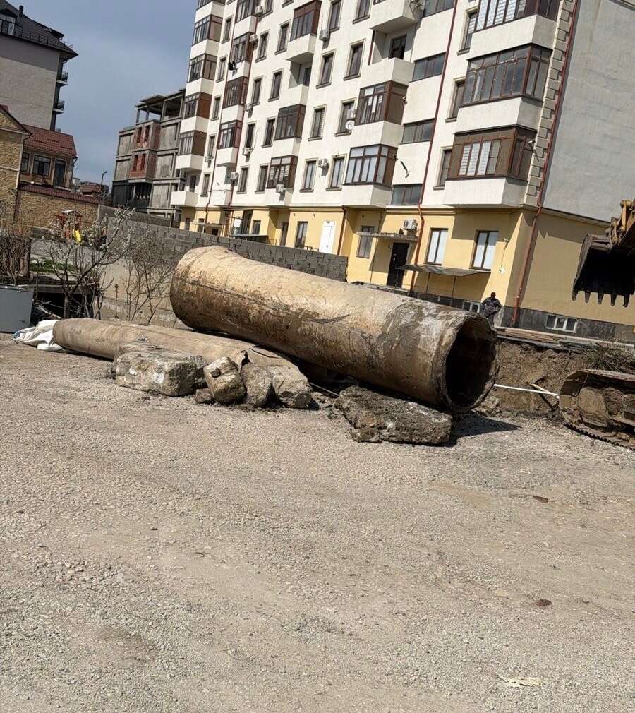 Специалисты ГКУ «Дагводсервис» проводят масштабные работы по очистке русла реки Черкес-Озень