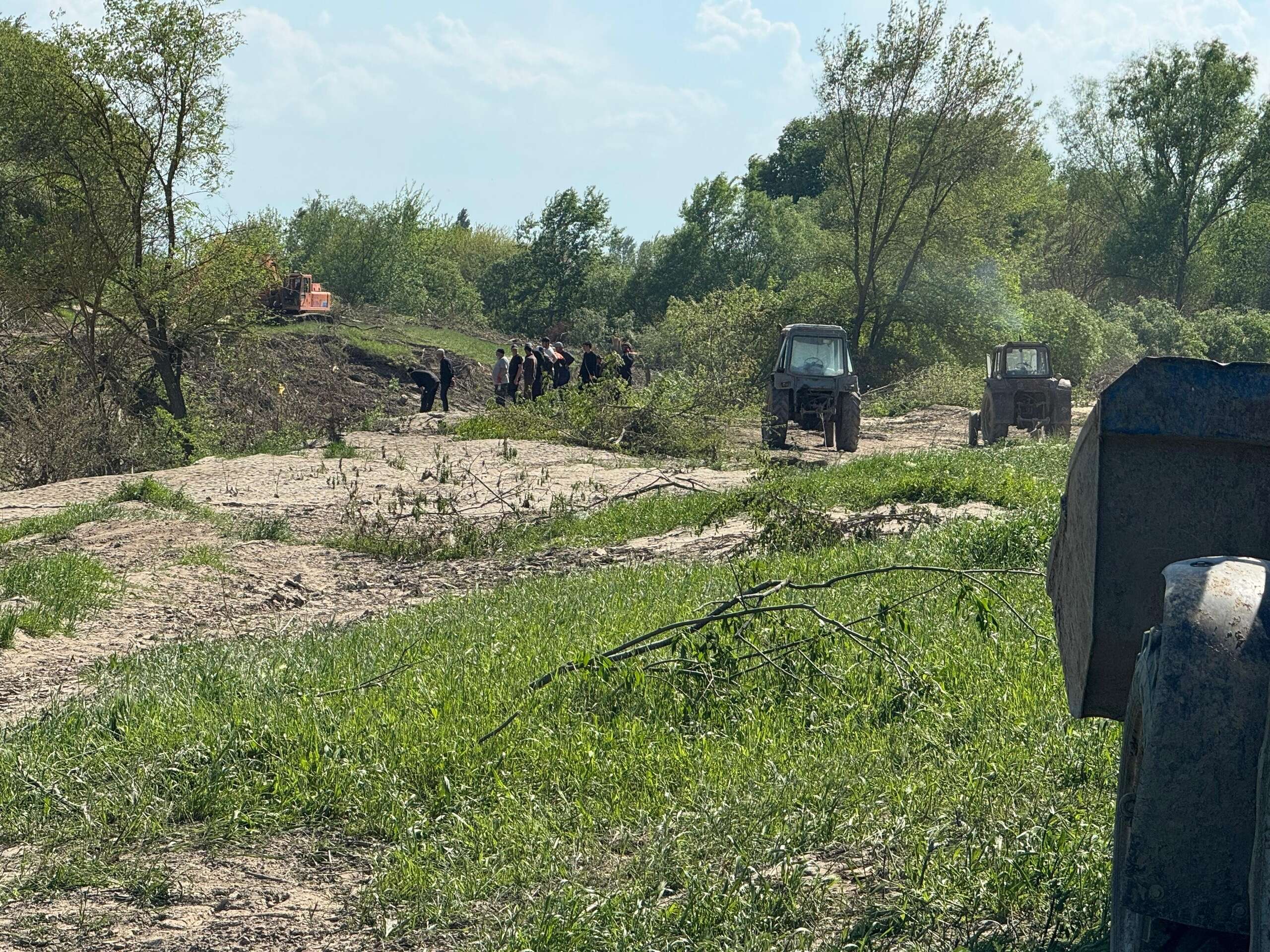 Минприроды РД приняло участие в масштабном субботнике по расчистке водных объектов в Хасавюртовском районе