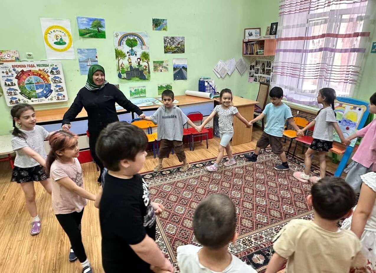Минприроды РД: экопросвещение начинается с детства — экоурок «Эколята» в детском саду Махачкалы