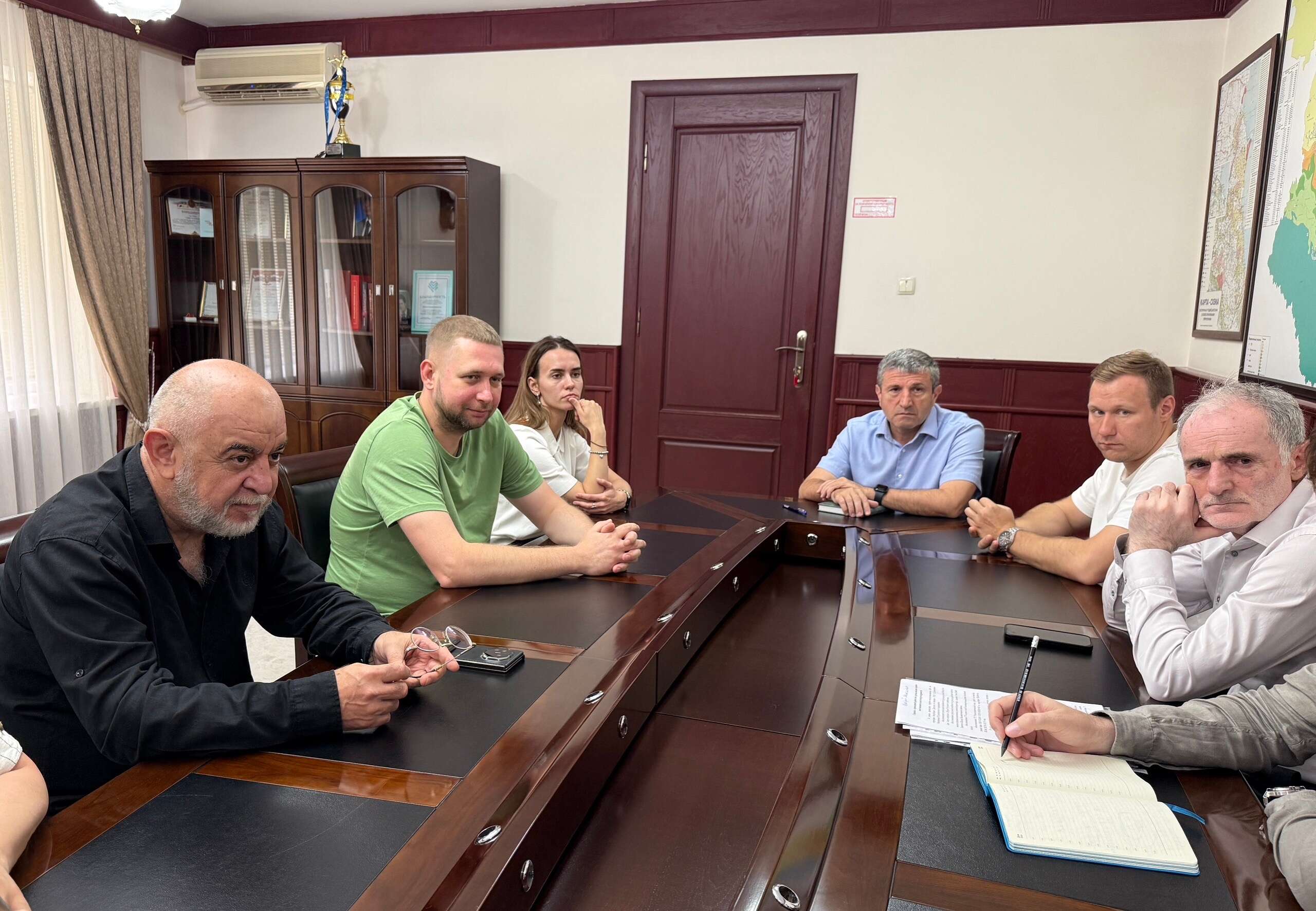 Ратмир Расулов провёл встречу с представителями «Центррегионводхоза»